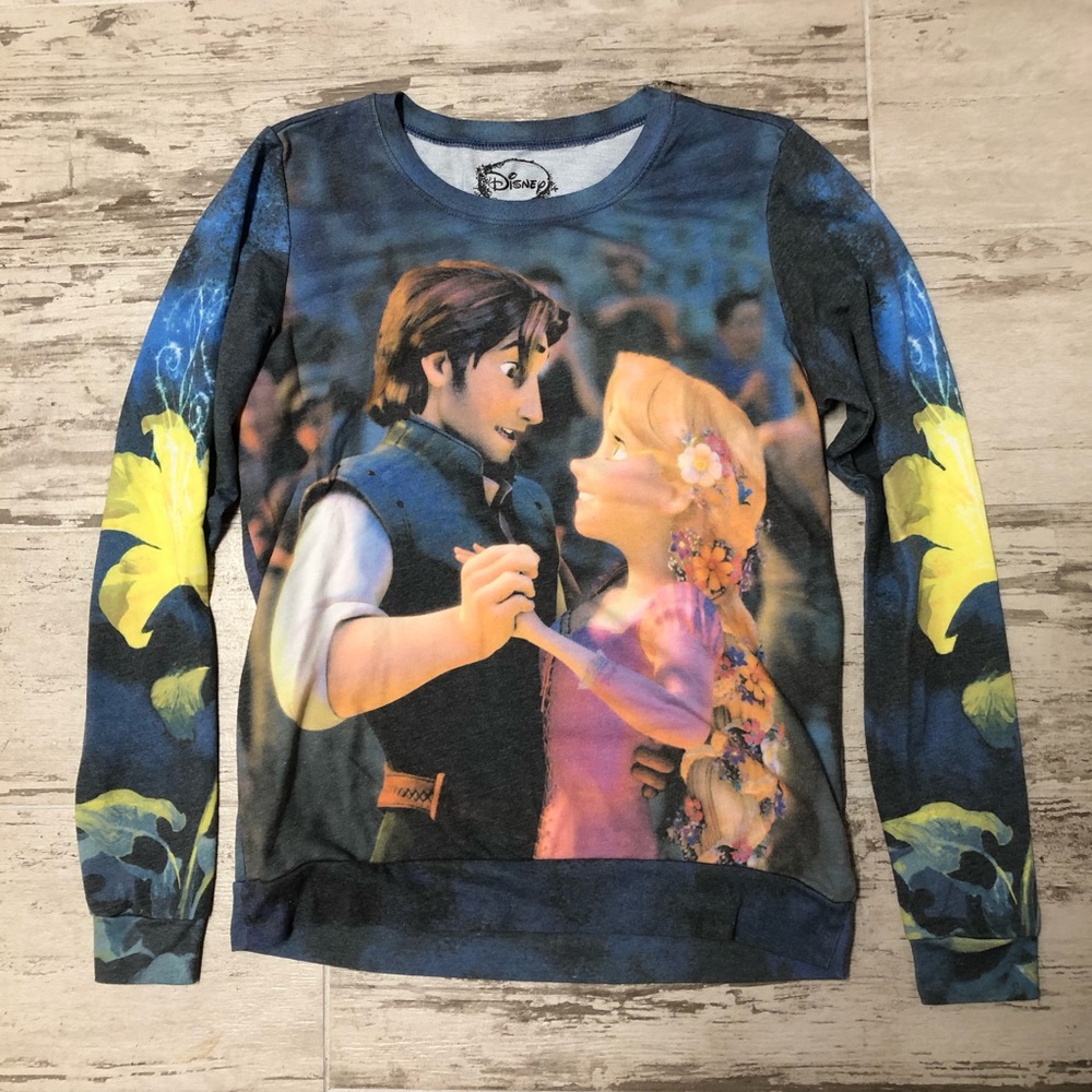 Disney Tangled Pull-Over Sweater (Size M)